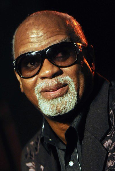 Ricky McKinnie, Grammy award-winning gospel singer with Blind Boys of Alabama, to conduct SHOWAbility Inclusive Virtual Arts Masterclass in August