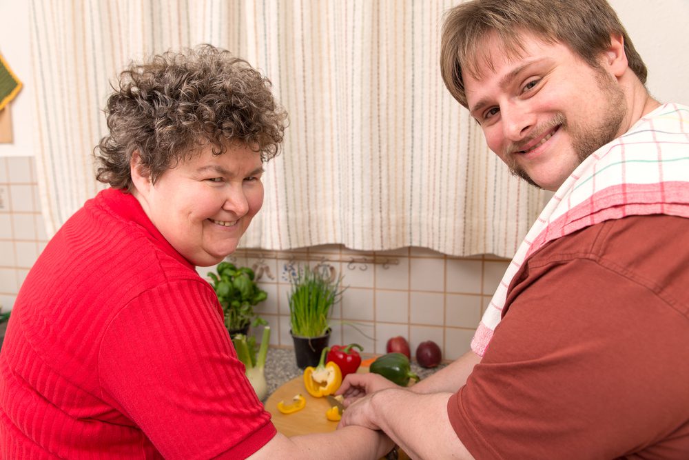 friends cooking together